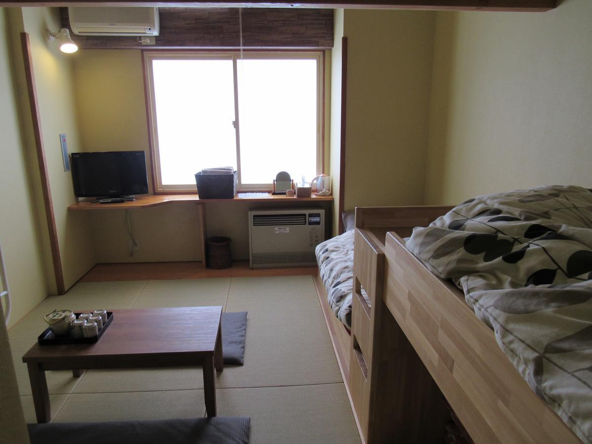 Lodge Nakajima Нодзава-Онсен Екстер'єр фото